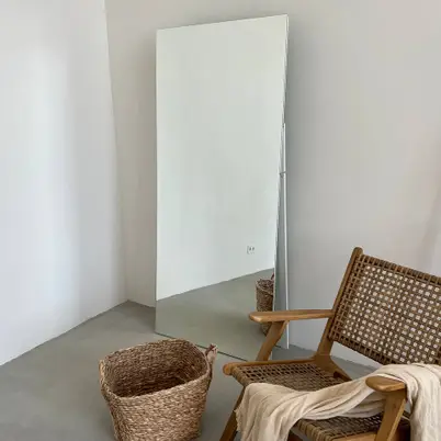 Studio 19 photo 6