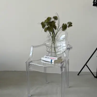 Studio 19 photo 14