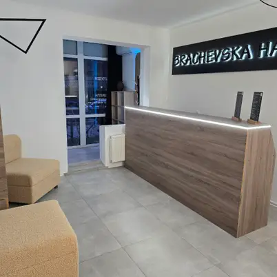 Brachevska Hair photo 6