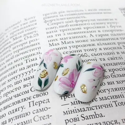 Elizabeth_nails_room_ photo 3