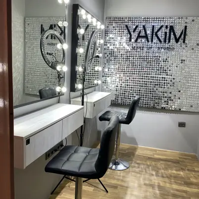 Yakim make-up studio photo 2