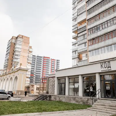 К О Д : Київська 104(Глобал) photo 2