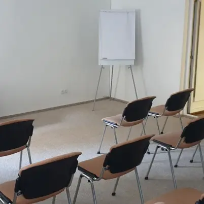 Професійні кабінети та зали (Хрещатик) photo 2