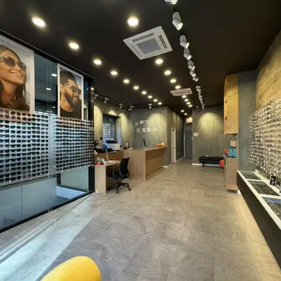 AI Opticals photo 6