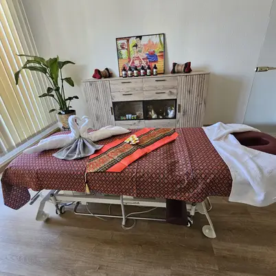 Inlux - Thai Wellness & Massage photo 3