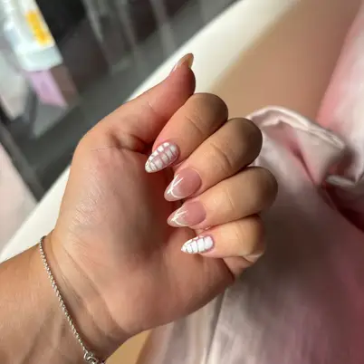 Nails_rousc photo 9
