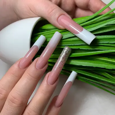 makoviichuk_nailroom photo 8