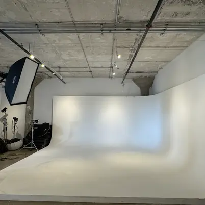 MAE studio photo 2