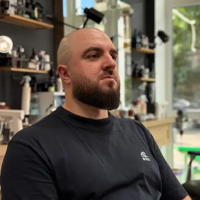 BASE (Crovv Barber) photo 23