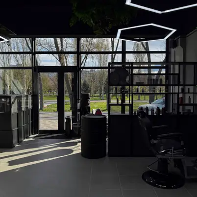 BARBERSHOP YORKI · Yorki barbershop (Бабурка) photo 3