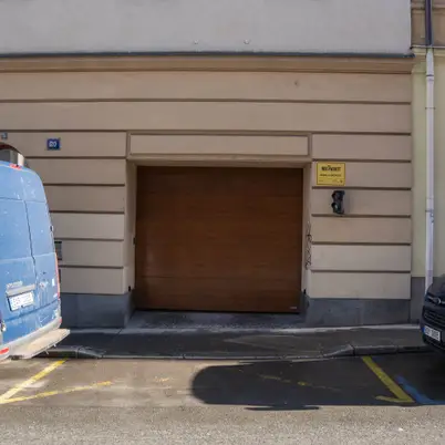 Pytloun Parking Praha 1 - Ve Smečkách 20 photo 2