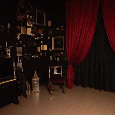 27frame (Gothic) photo 20