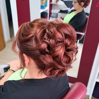Mimi peluqueria y estetica photo 6
