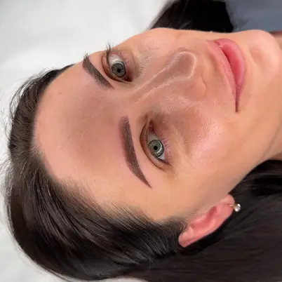 Allya.brows photo 3
