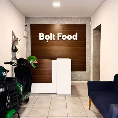 Bolt Driver Hub photo 2