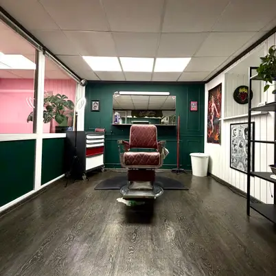 CUT IT REAL photo 5