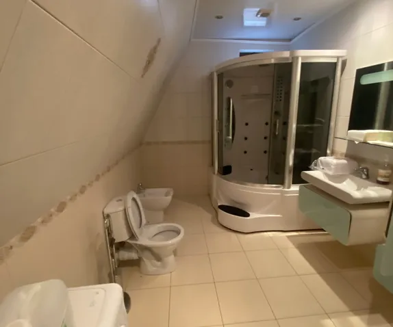 https://storage2.easyweek.io/live/media/129584/branch_images_K5658iAr.jpg