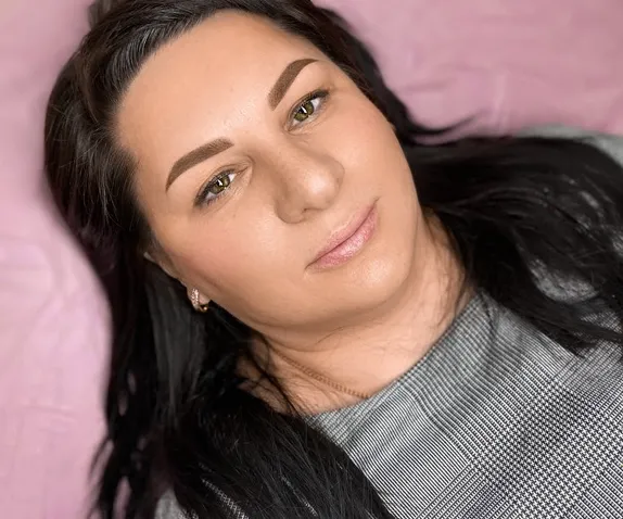 https://storage2.easyweek.io/live/media/47633/branch_images_JLRKiewa.jpg