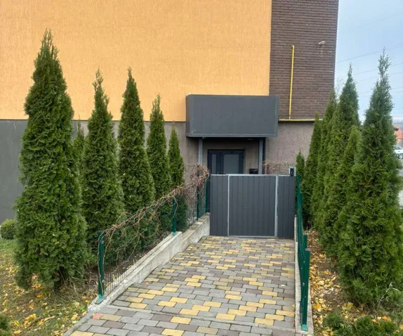 mainSlide