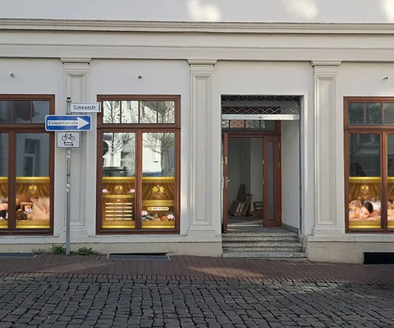 mainSlide