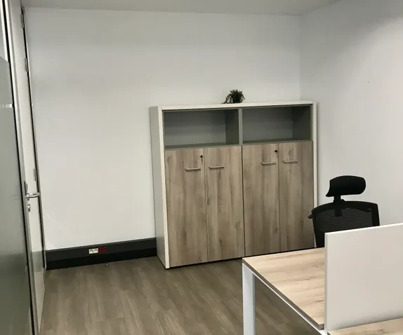 https://storage2.easyweek.io/processed/images/2025-05-21/ac23f2c3615c513a2926a21a5858a471accef94f3ac066447ec69c73a979a586_3024x3024.jpg