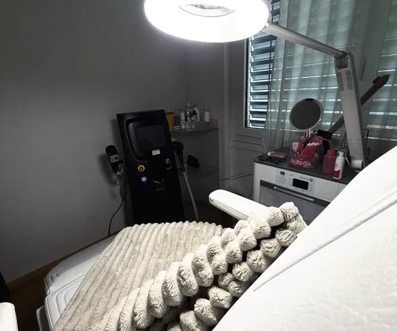 mainSlide