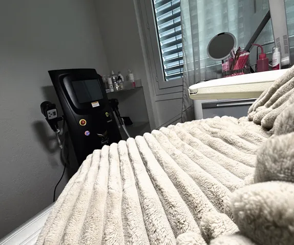mainSlide