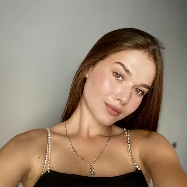 V.V.brows photo 1