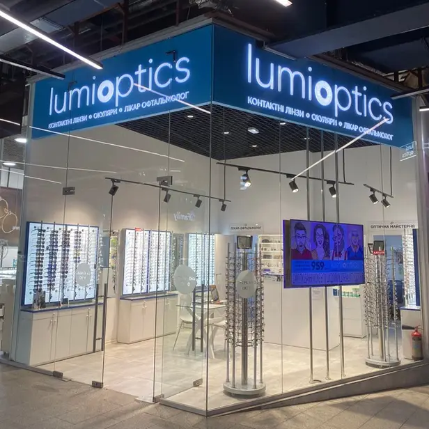 Lumi Optics в ТЦ Оазис photo 1