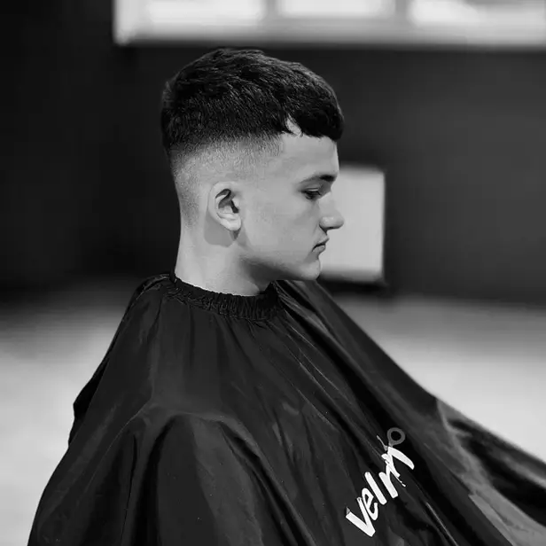 Velmax Barbershop ЖК Кришталеві Джерела photo 1