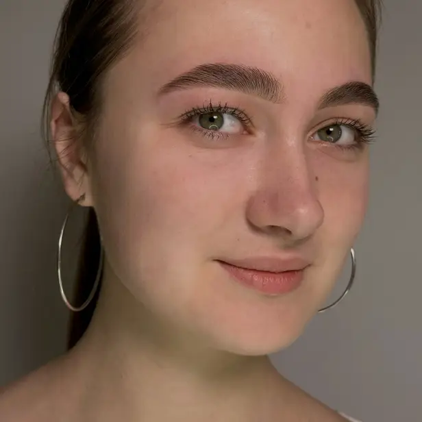 llabrows photo 1
