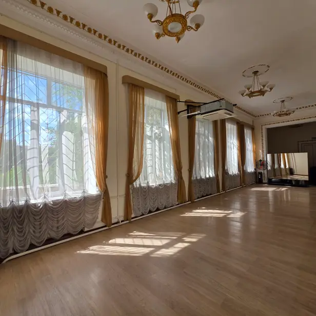 ELITE DANCE STUDIO · Поштовий 40, мала зала photo 1