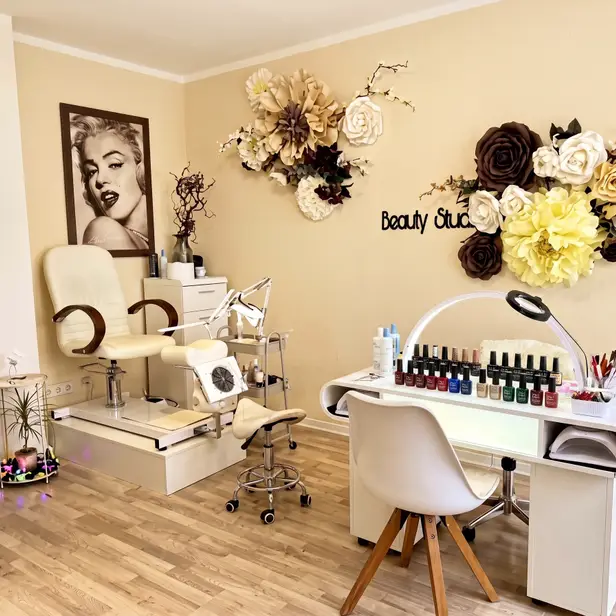 NagelStudio Svitlana photo 1