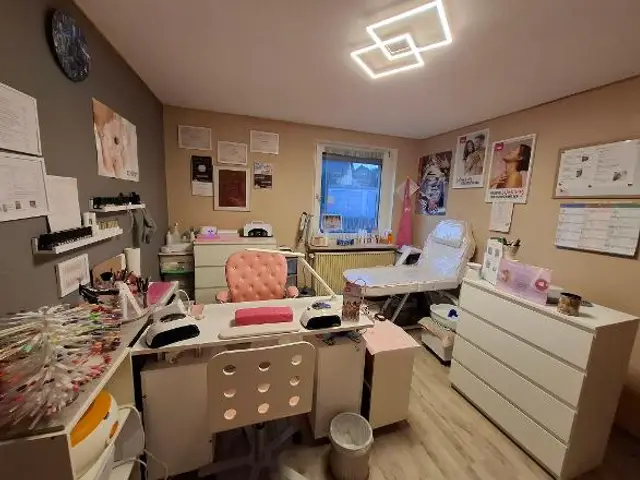 Nagelstudio in Hof: wo du suchen kannst
