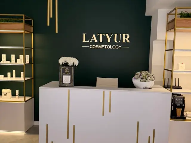 Косметологія у Києві: де шукати