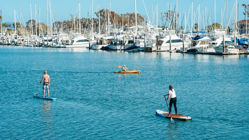 SUP-Geschäft von Grund auf neu
