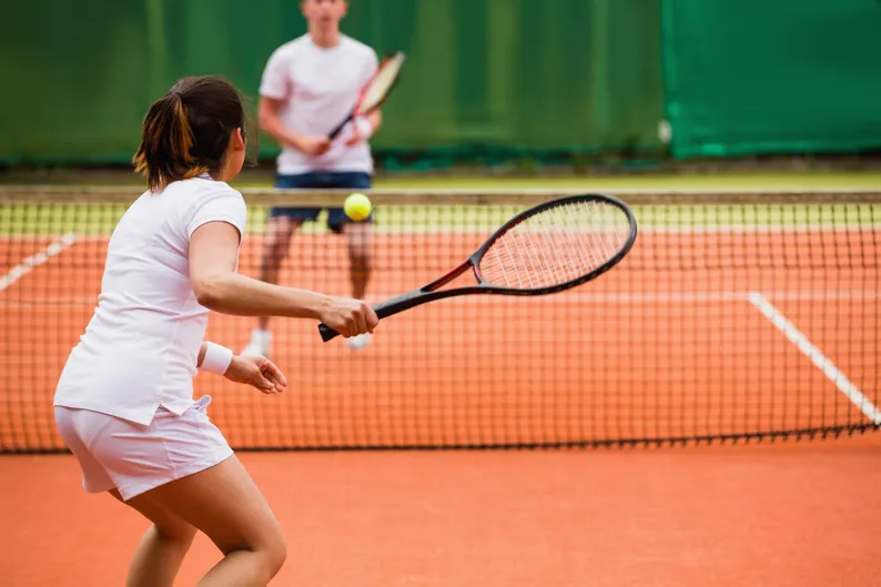 Tennis court scheduling software