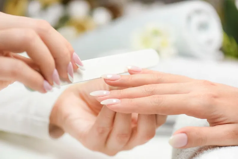 Ausstattung für Nageldesigner