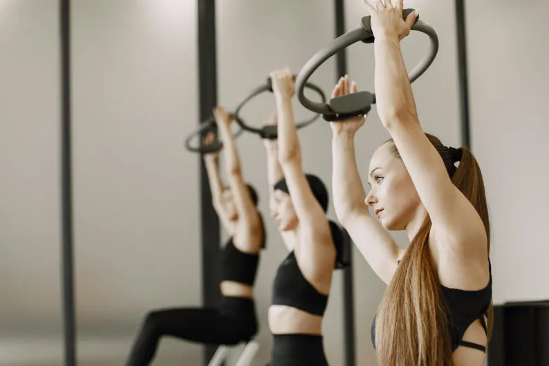 Fitness-sharing gym