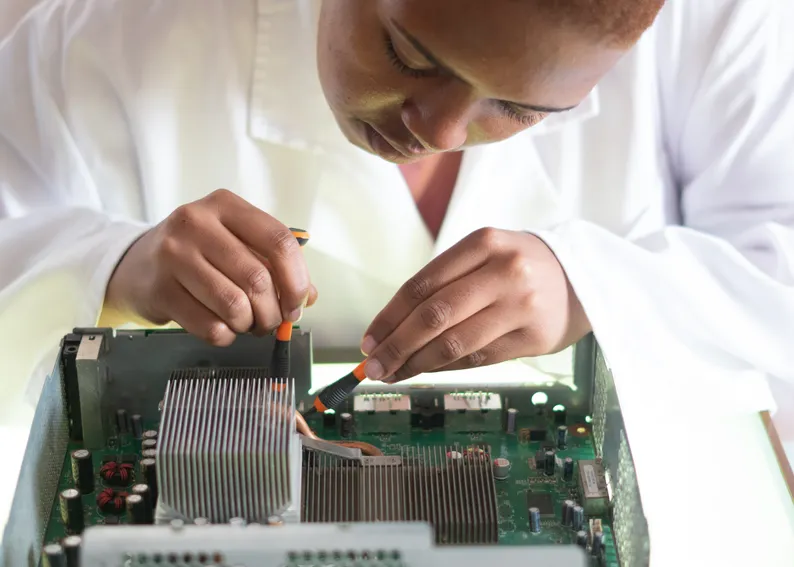 Fixing a laptop