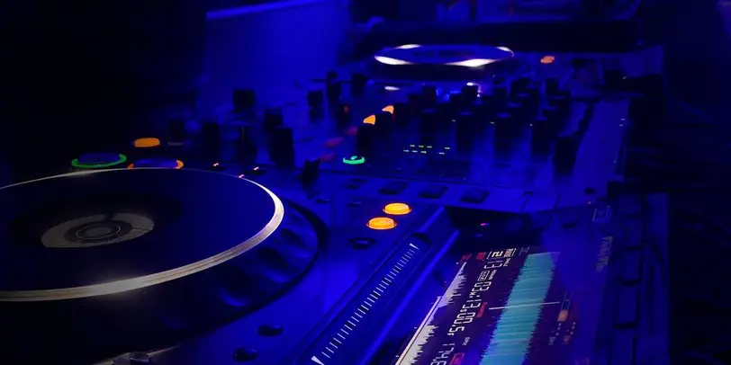 Nice recording studio photo 1