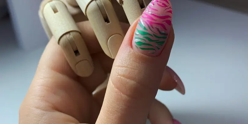 Vaulina_nail photo 16