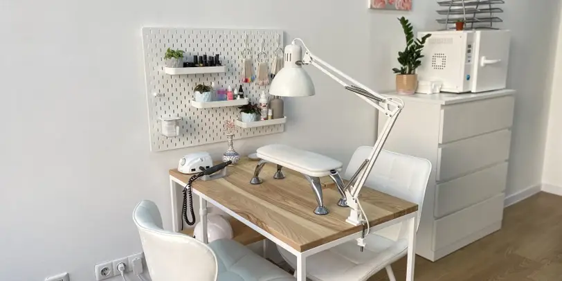 Akperova Nail Studio - Манікюр, педикюр, нарощування нігтів photo 1