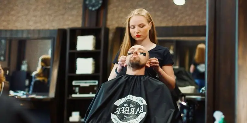 The Lady Barber photo 7