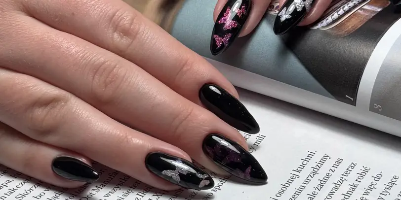 Nail Artist photo 4