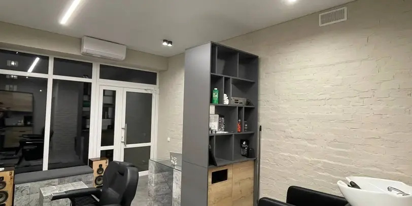 servant barber photo 4