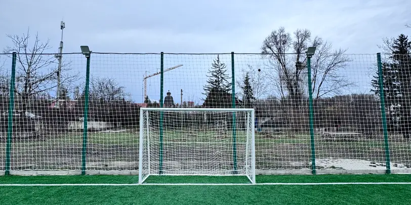 October Arena Chernivtsi photo 4