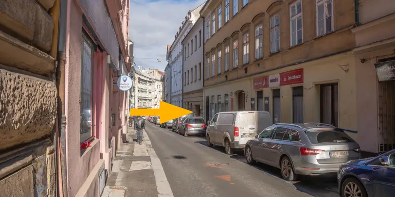 Pytloun Parking Praha 1 - Ve Smečkách 20 photo 1