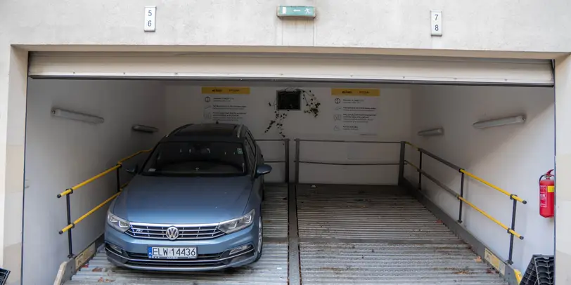 Pytloun Parking Praha 1 - Ve Smečkách 20 photo 4