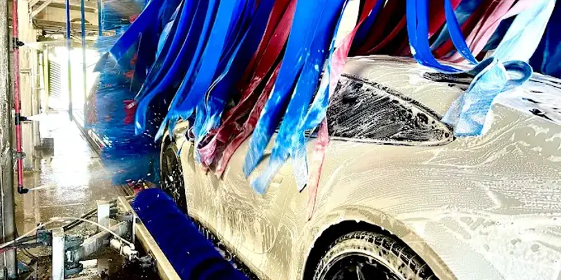 KING'S CARWASH photo 13